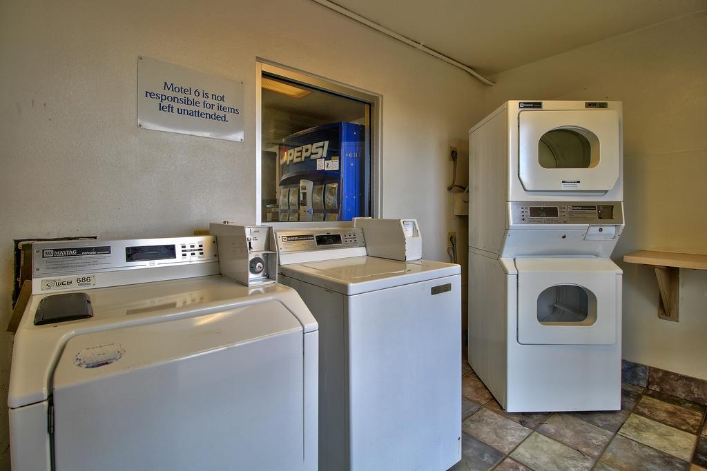 Budgetel Inn&Suites Yuma Exterior foto