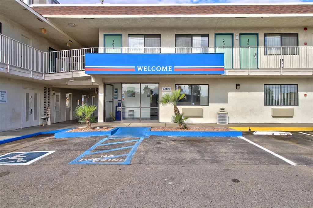 Budgetel Inn&Suites Yuma Exterior foto