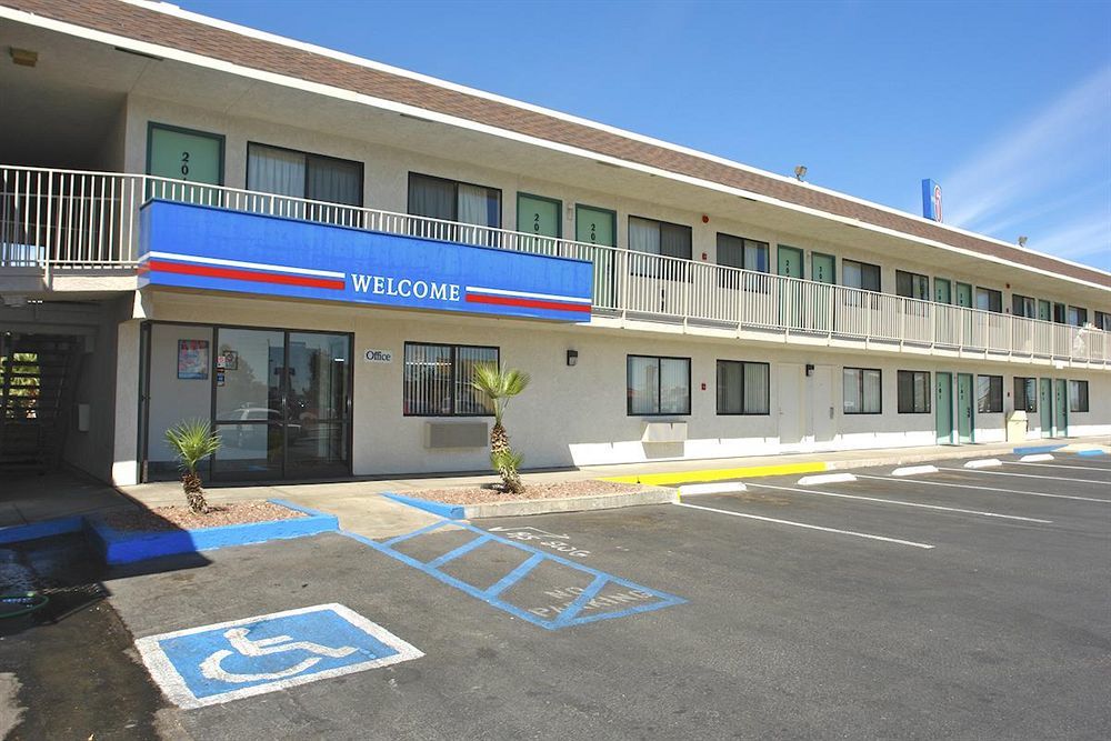 Budgetel Inn&Suites Yuma Exterior foto